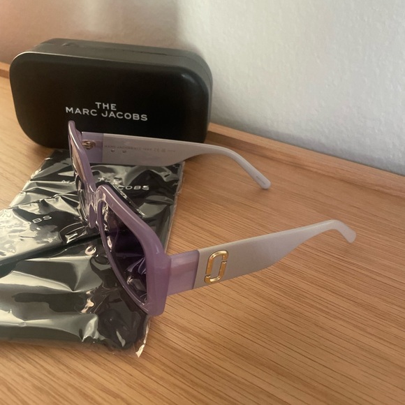 SALE!!Marc jacobs sunglasses - Picture 2 of 6